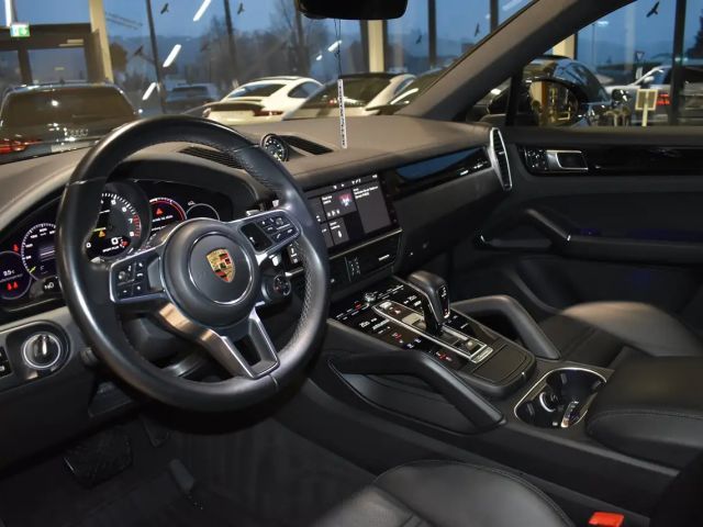 Porsche Cayenne Coupé E-Hybrid