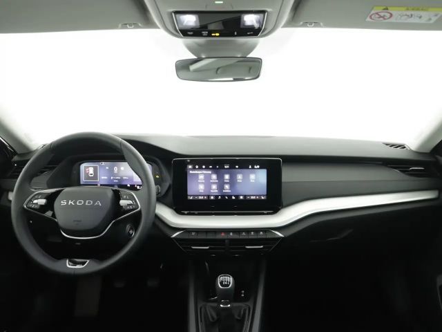 Skoda Octavia Essence TSI