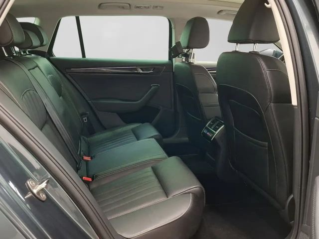 Skoda Superb 2.0 TDI Combi