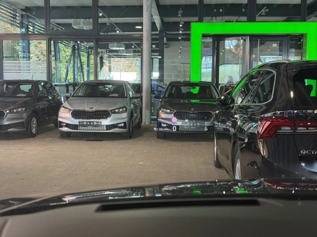 Skoda Octavia 2.0 TDI Combi Style Style