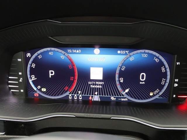 Skoda Superb 2.0 TDI Combi Style Style