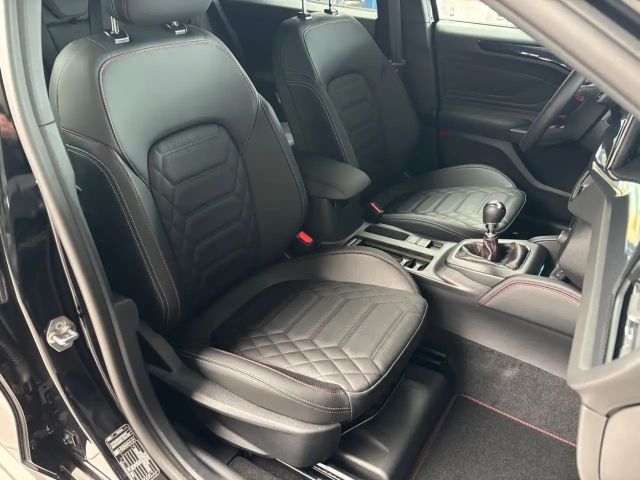 Ford Focus ST Line Wagon