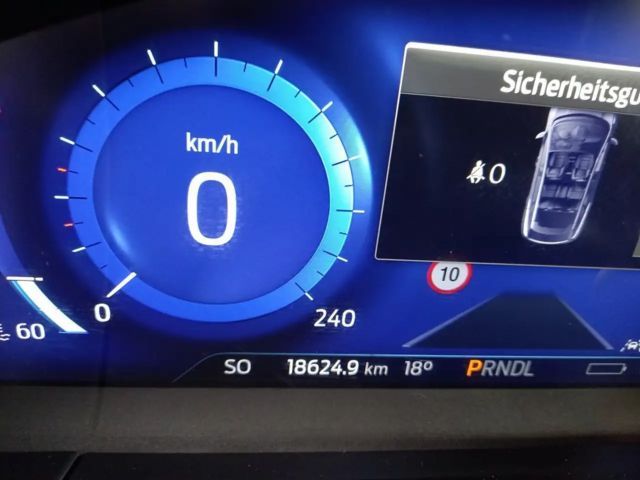 Ford Kuga Plug in Hybrid ST Line X