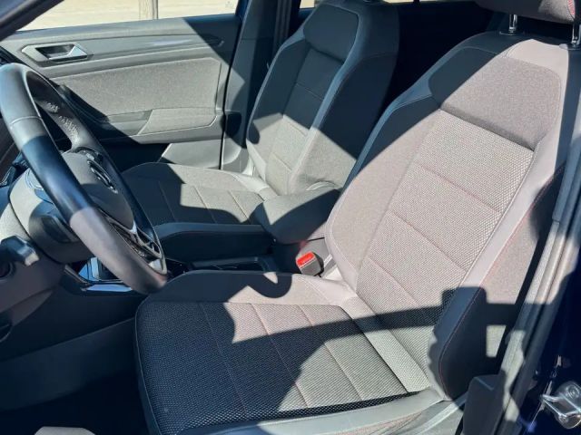 Volkswagen T-Roc Sport