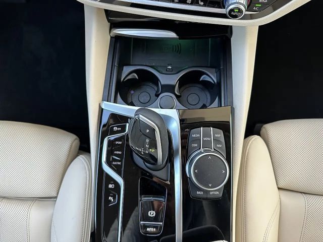 BMW 530 530e Touring