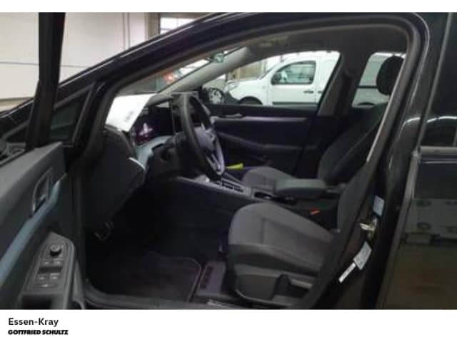 Volkswagen Golf 1.5 eTSI DSG