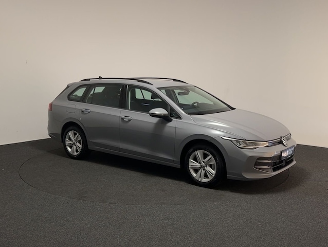 Volkswagen Golf 1.5 eTSI Golf VIII Variant