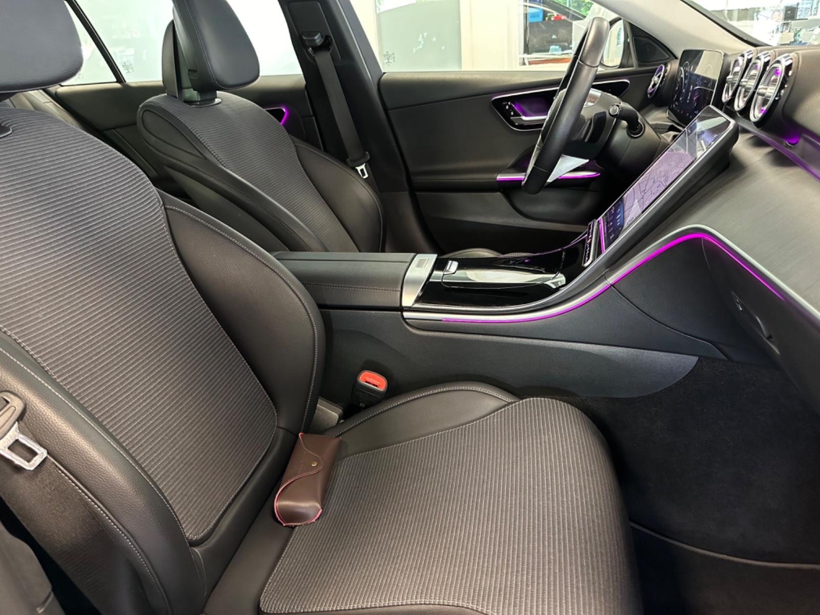 Mercedes-Benz C 200 AVANTGARDE Sedan