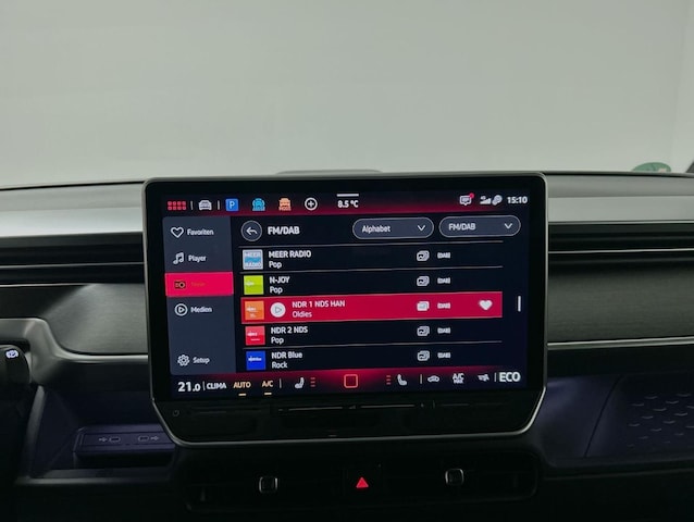 Volkswagen ID.Buzz lang 7-Sitzer AHK Pano LED