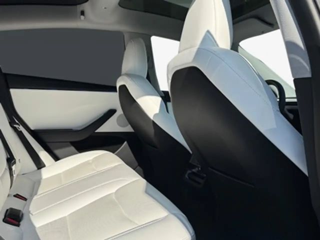 Tesla Model 3 AWD Dual Motor Long Range