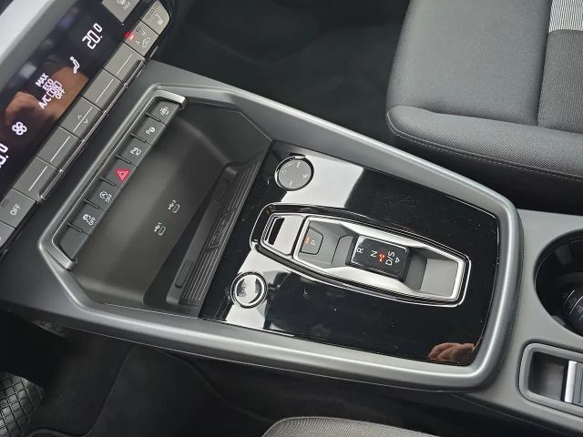 Audi A3 30 TFSI Sedan Sportback