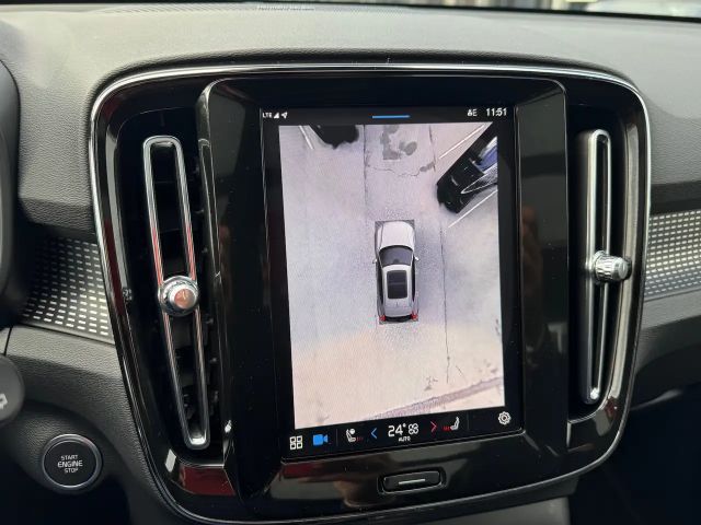 Volvo XC40 B4*Black Edition*NP&#128;57590*Pano*ACC*BLIS