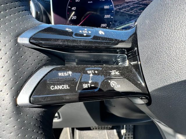 Mercedes-Benz CLE 300 4MATIC AMG Line