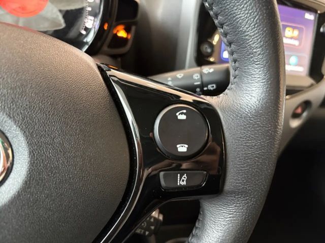 Toyota Aygo Hatchback Play Team D X-play