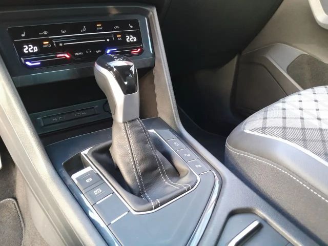 Volkswagen Tiguan DSG R-Line