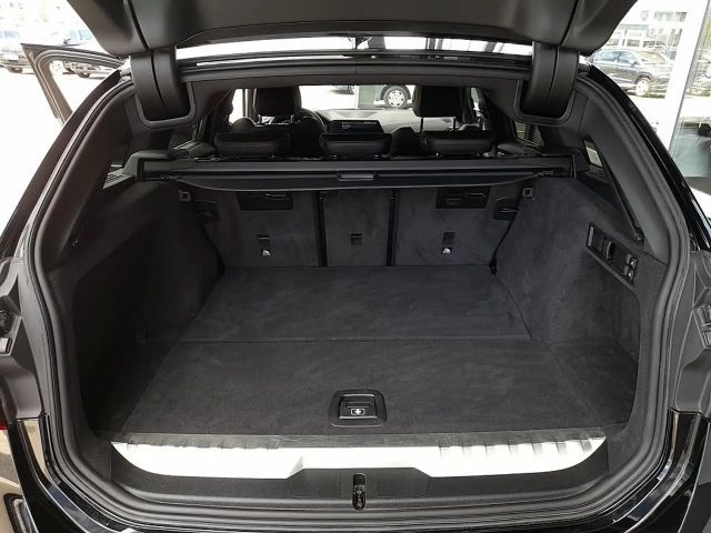 BMW 330 330e Sport Line Touring