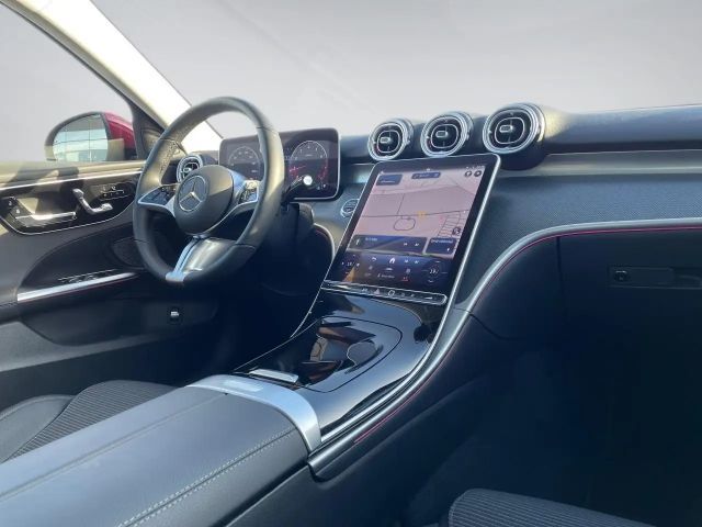 Mercedes-Benz C 180 AVANTGARDE Sedan