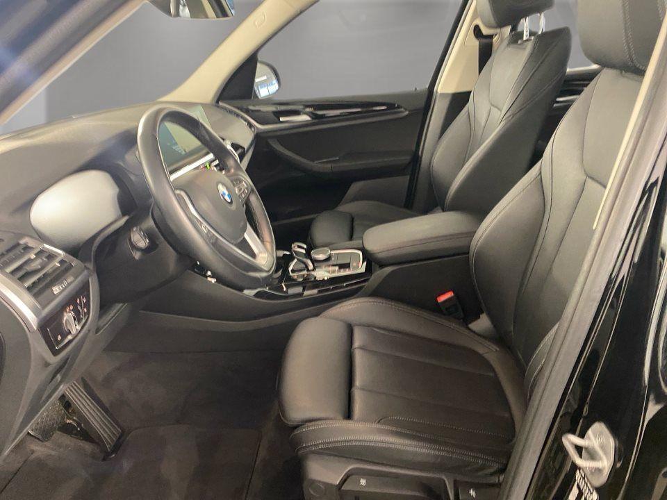 BMW X3 xDrive20i