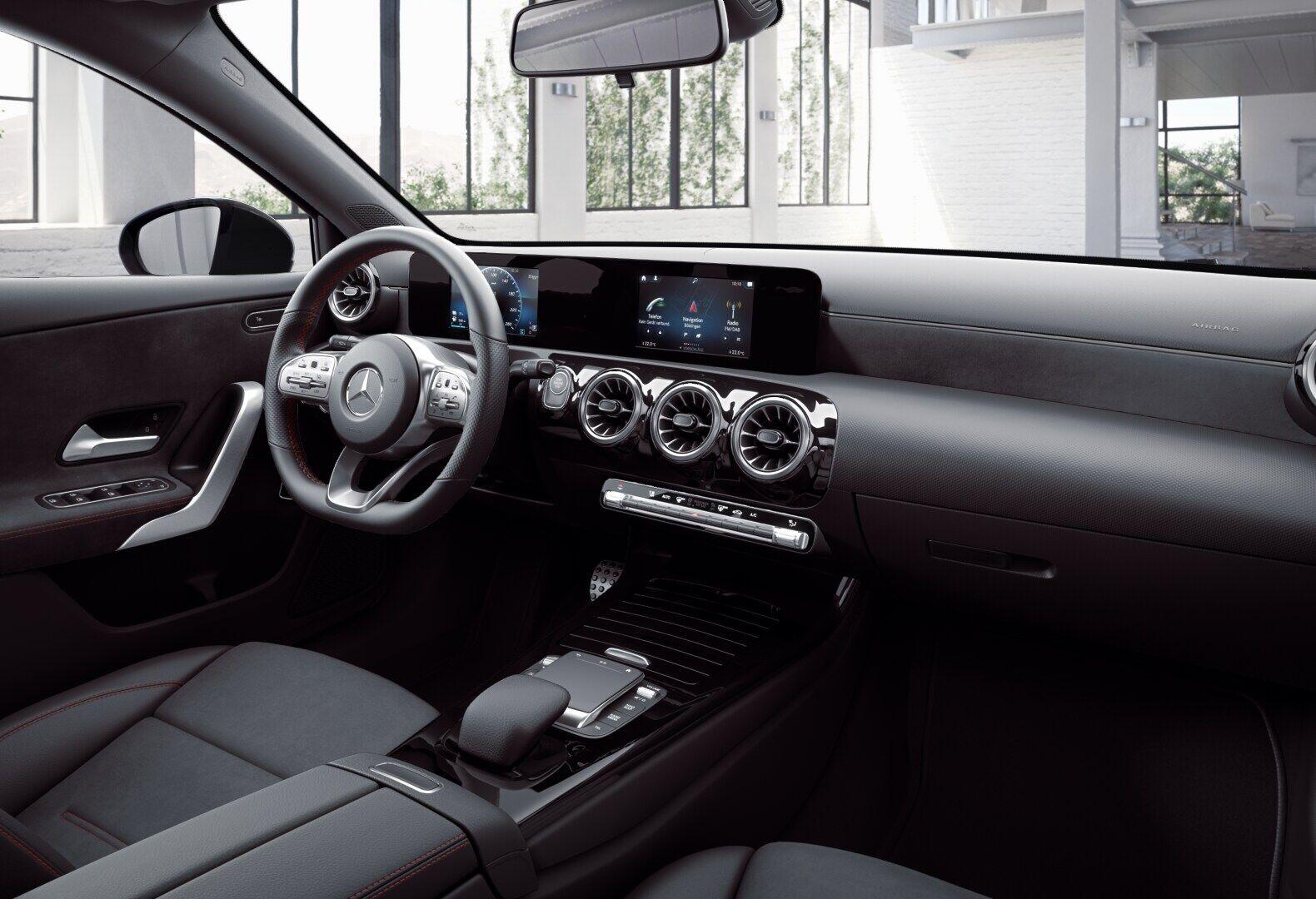 Mercedes-Benz A 250 A 250 e AMG Line