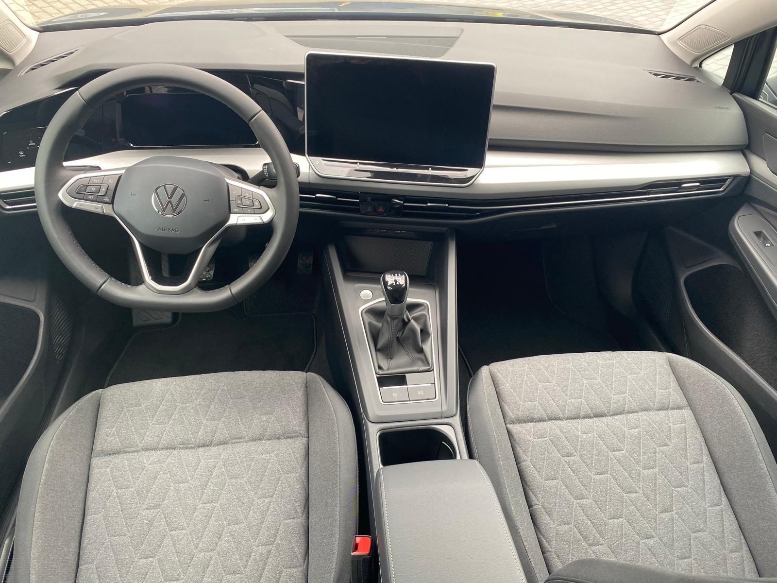 Volkswagen Golf 1.5 TSI Golf VIII Life