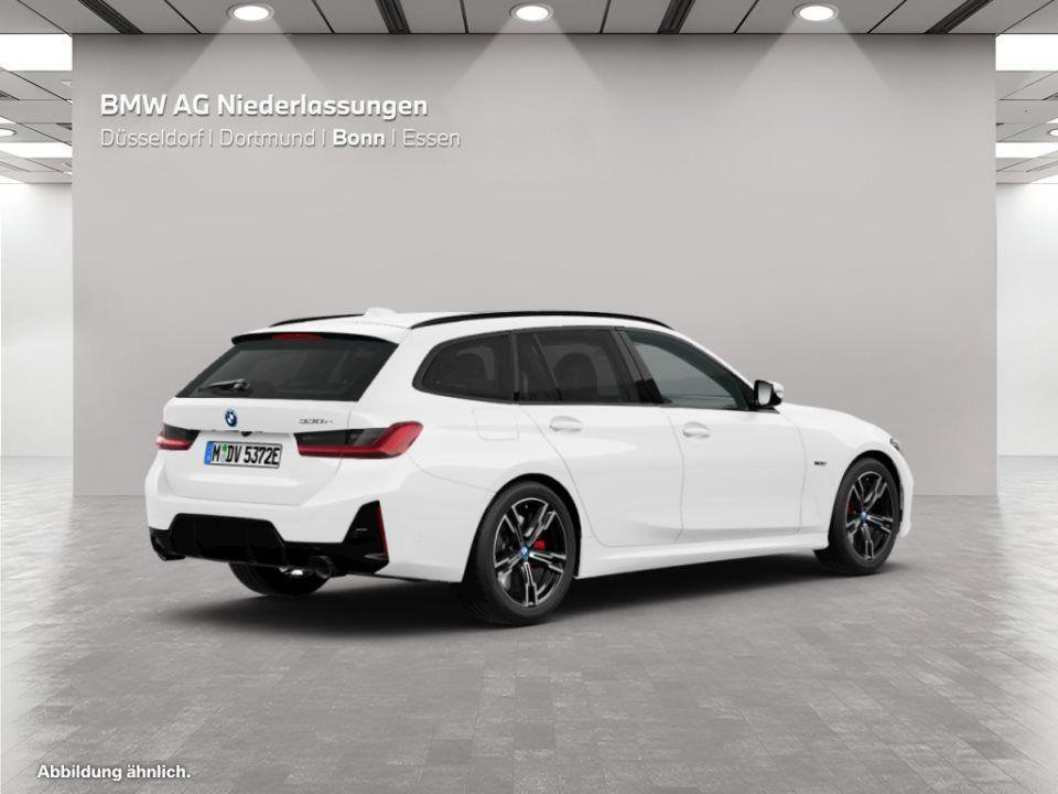 BMW 330 330e Touring
