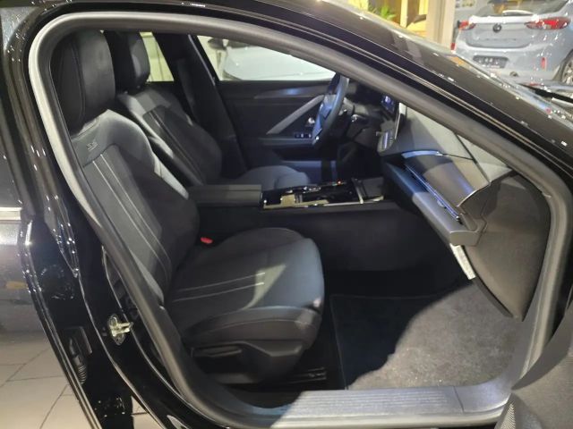 Opel Astra GS-Line Grand Sport