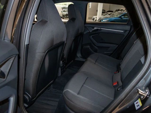 Audi A3 40 TFSI Hybride Sedan