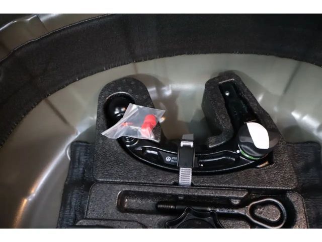 Volkswagen T-Cross DSG IQ.Drive R-Line