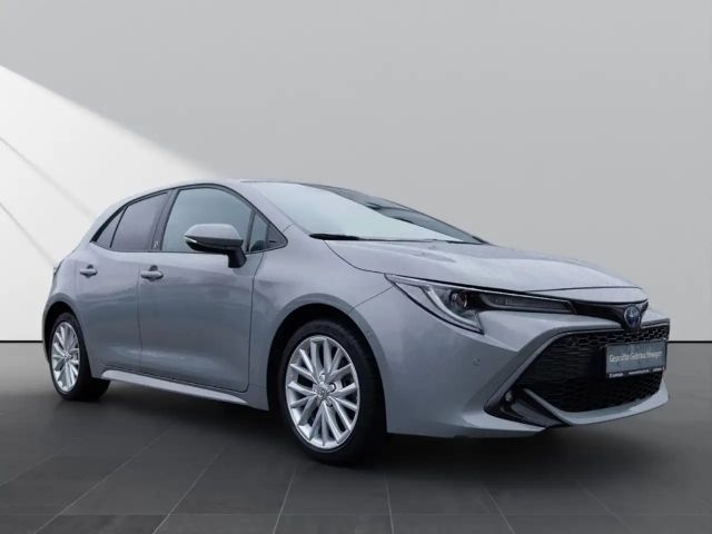 Toyota Corolla Hybride Team D