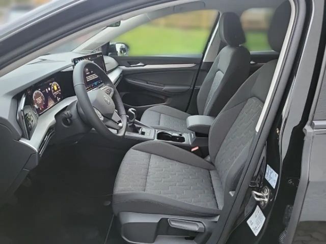 Volkswagen Golf 1.5 TSI Golf VIII Life