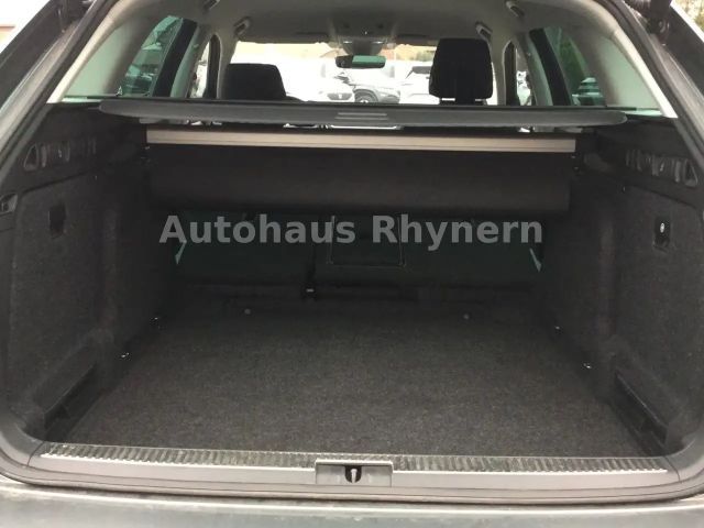 Skoda Superb 2.0 TSI Combi Style Style