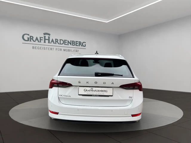 Skoda Octavia Combi iV