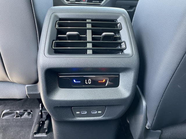 Volkswagen Tiguan 4Motion DSG R-Line