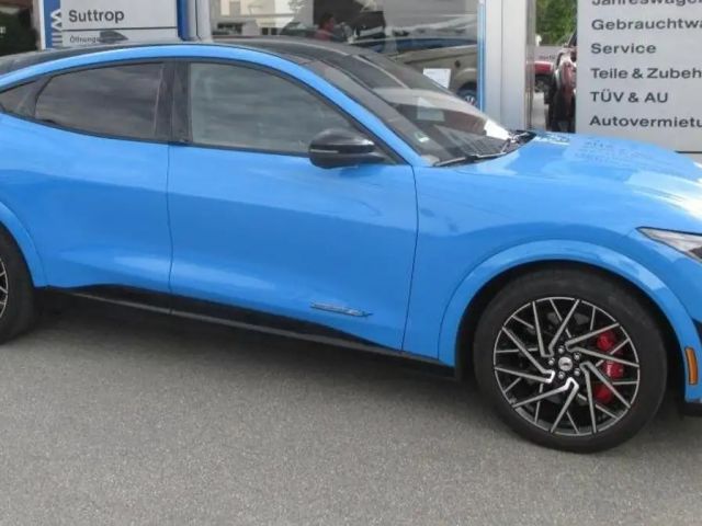 Ford Mustang Mach-E AWD GT