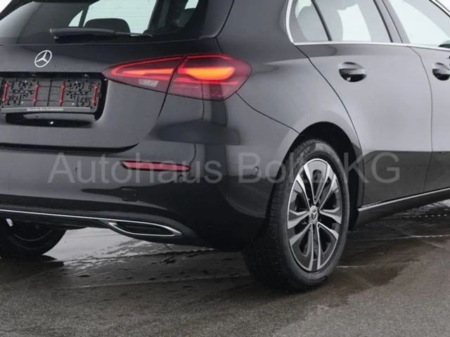 Mercedes-Benz A 200 Progressive