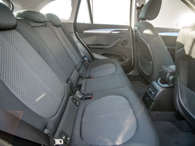 BMW X1 xDrive25eA LED DAB Parkassist SH Navi 1VB Klima