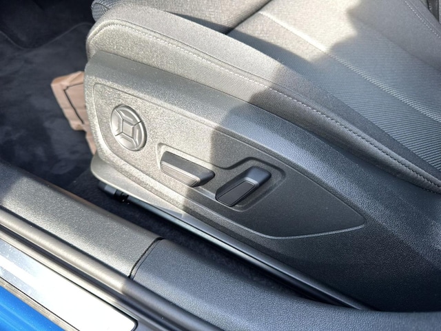 Audi A3 30 TFSI S-Line Sedan