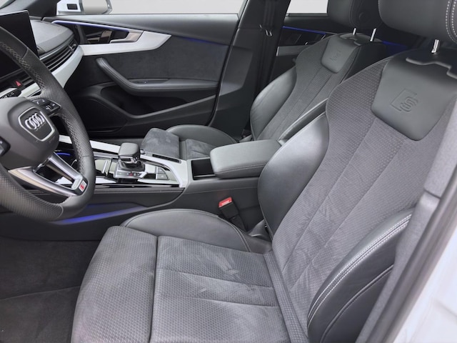 Audi A4 40 TDI S-Line S-Tronic Sedan