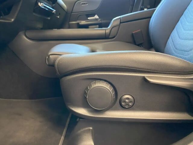 Mercedes-Benz GLA 200 Progressive