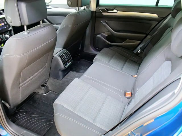Volkswagen Passat Business DSG Variant