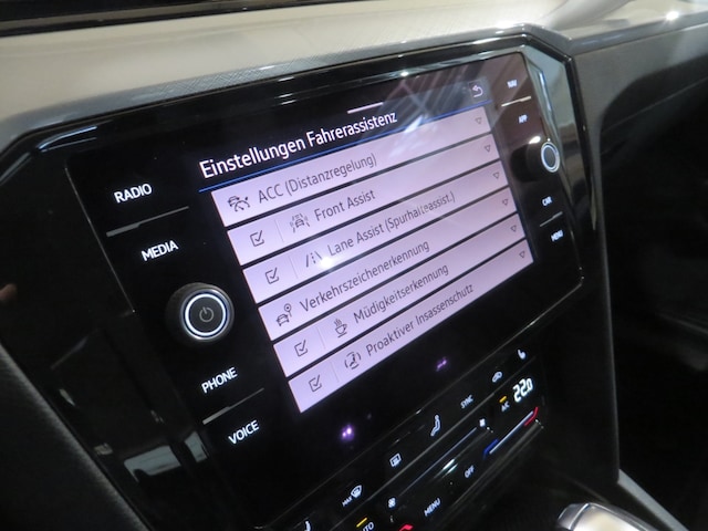 Volkswagen Passat 1.5 TSI Business DSG Variant