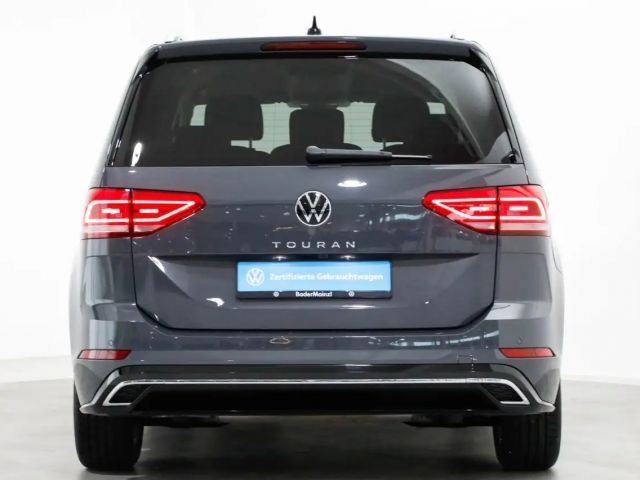 Volkswagen Touran 1.5 TSI DSG R-Line