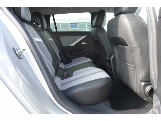 Opel Astra 1.5 CDTI 1.5 Turbo Elegance