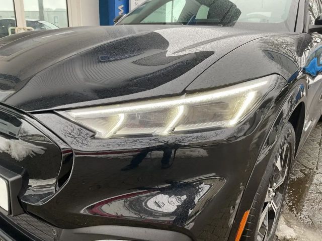 Ford Mustang Mach-E RWD