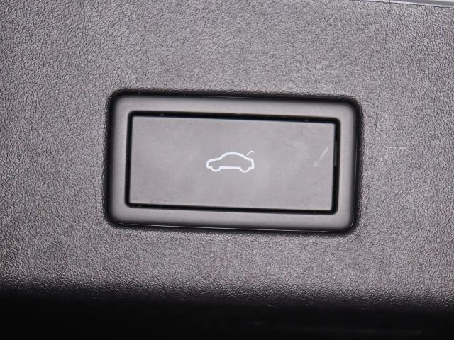 Volkswagen ID.5 150 kW 77 KWh Pro