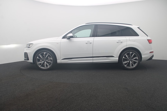 Audi Q7 55 TFSI Hybride Quattro