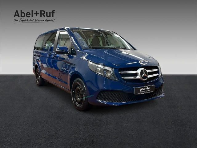 Mercedes-Benz V 220 Limousine Lang V 220 d