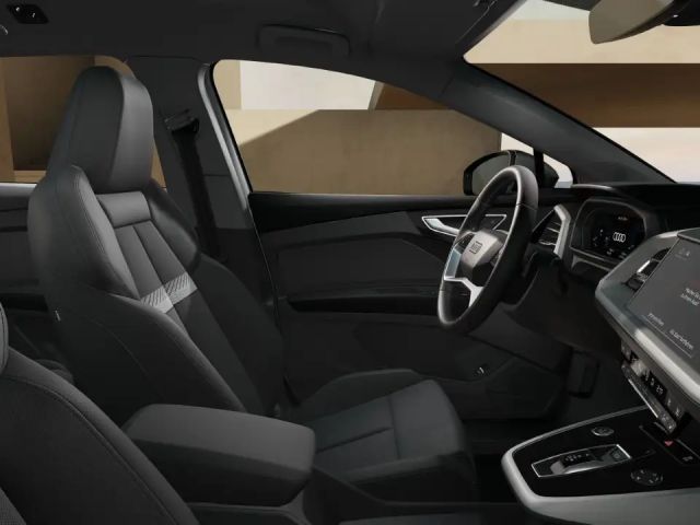 Audi Q4 e-tron 45 / Navi+, Standklima, LED, RFK, WP