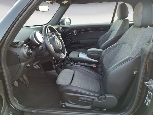 MINI One Cabrio Classic Trim *Sportsitze*Kamera*Parka