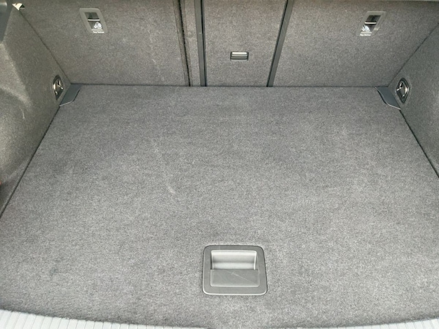 Volkswagen T-Roc 1.5 TSI DSG R-Line